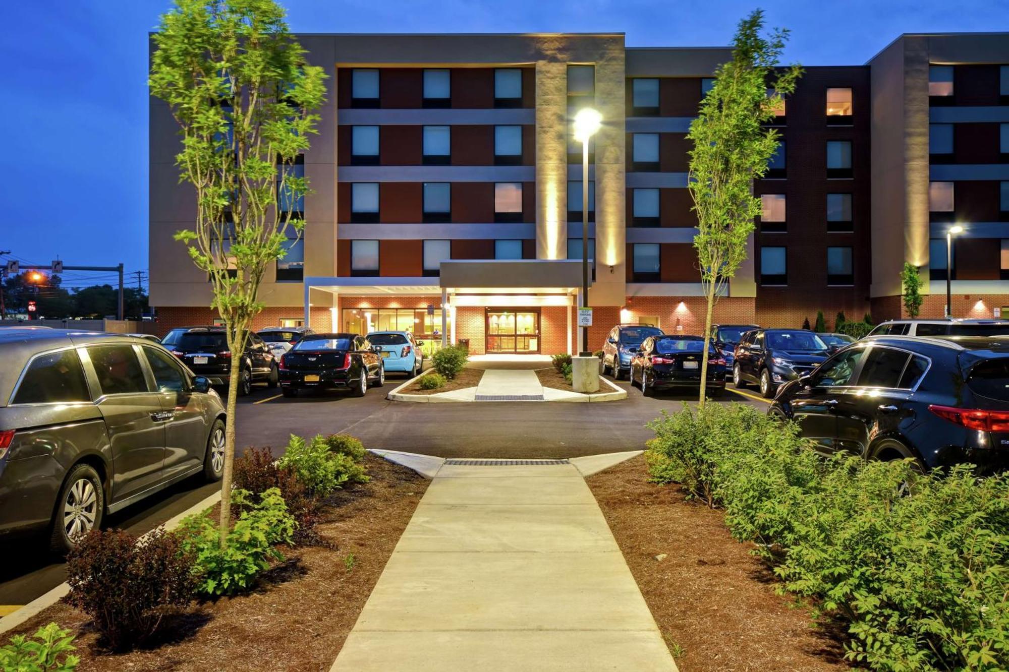Home2 Suites By Hilton Amherst Buffalo Екстериор снимка